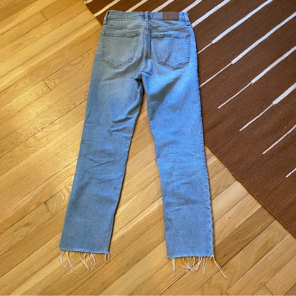 Madewell • Raw Hem Lightwash Jean - Picture 5 of 16